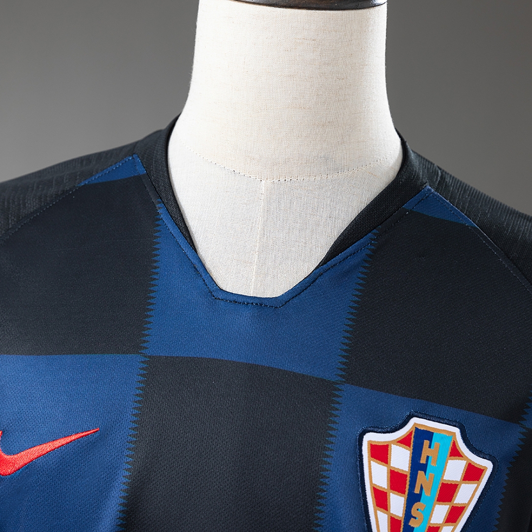 Croatia 2018 Away Retro Jersey – Replica Football Soccer Shirt – S–XXL