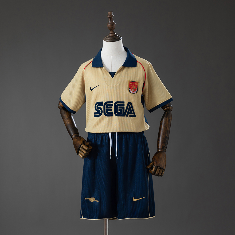 Arsenal 01_02 Away Retro Kids Kit Jersey – Replica Football Soccer Shirt – Size 16–28