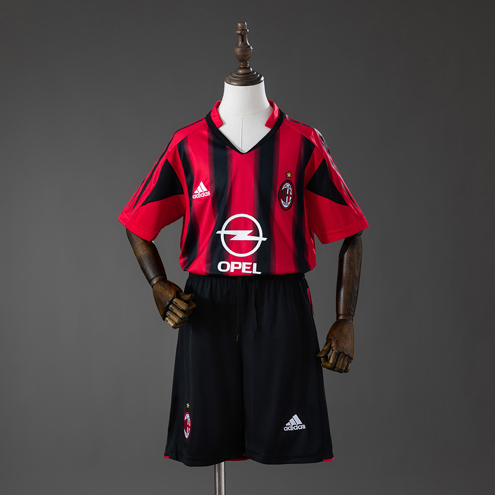 AC Milan 04/05 Home Retro Kids Kit Jersey – Replica Football Soccer Shirt – Size 16–28