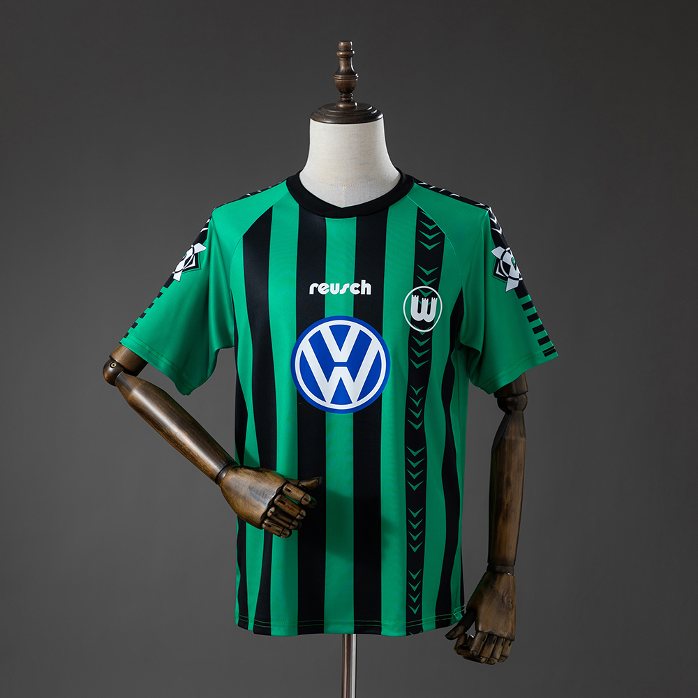 Wolfsburg 95_96 Away Retro Jersey – Replica Football Soccer Shirt – S–XXL