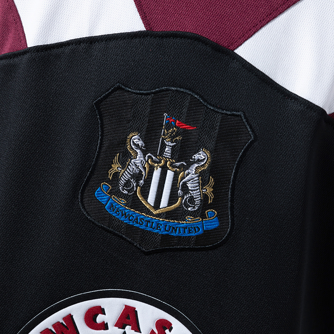 Newcastle United 95_96 Retro Training Jersey – Replica Football Soccer Shirt – S–4XL