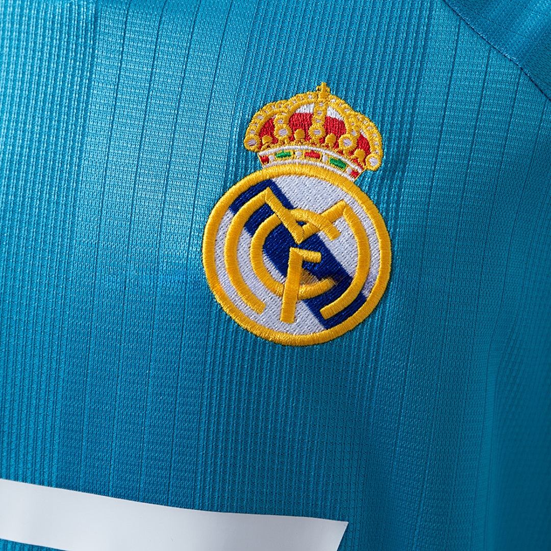 Real Madrid 99_00 Third Away Retro Jersey – Replica Football Soccer Shirt – S–XXL