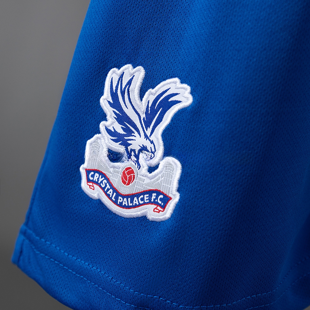 Crystal Palace 25/26 Home Kids Kit Jersey – Replica Football Soccer Shirt – Size 16–28