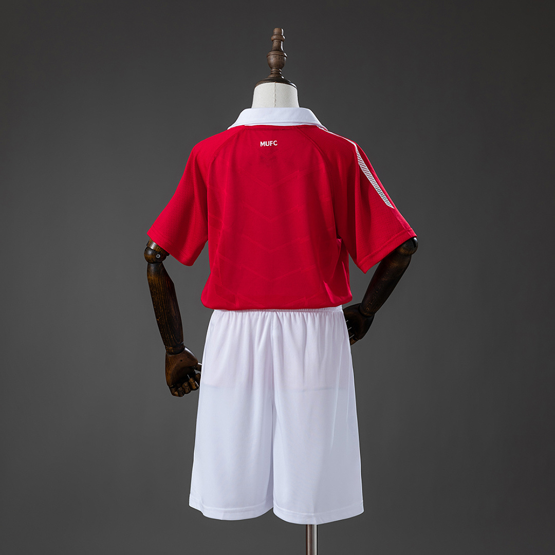M-U 10_11 Home Retro Kids Kit Jersey – Replica Football Soccer Shirt – Size 16–28