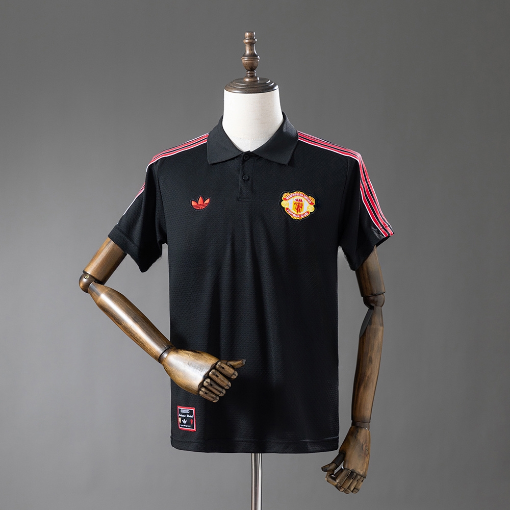M-U 25_26 POLO - Black S-XXL – Replica Football Soccer Shirt – S–XXL