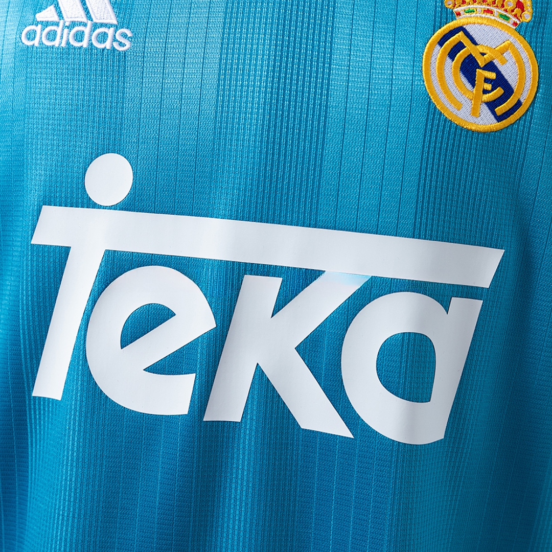 Real Madrid 99_00 Third Away Retro Jersey – Replica Football Soccer Shirt – S–XXL