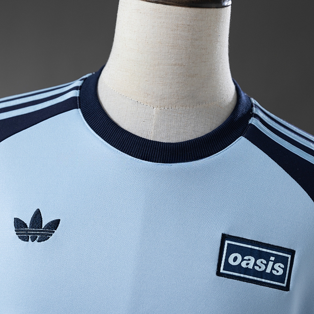Oasis Tour Three-Striped Long-Sleeve T-Shirt – Replica Football Soccer Shirt – S–XXL