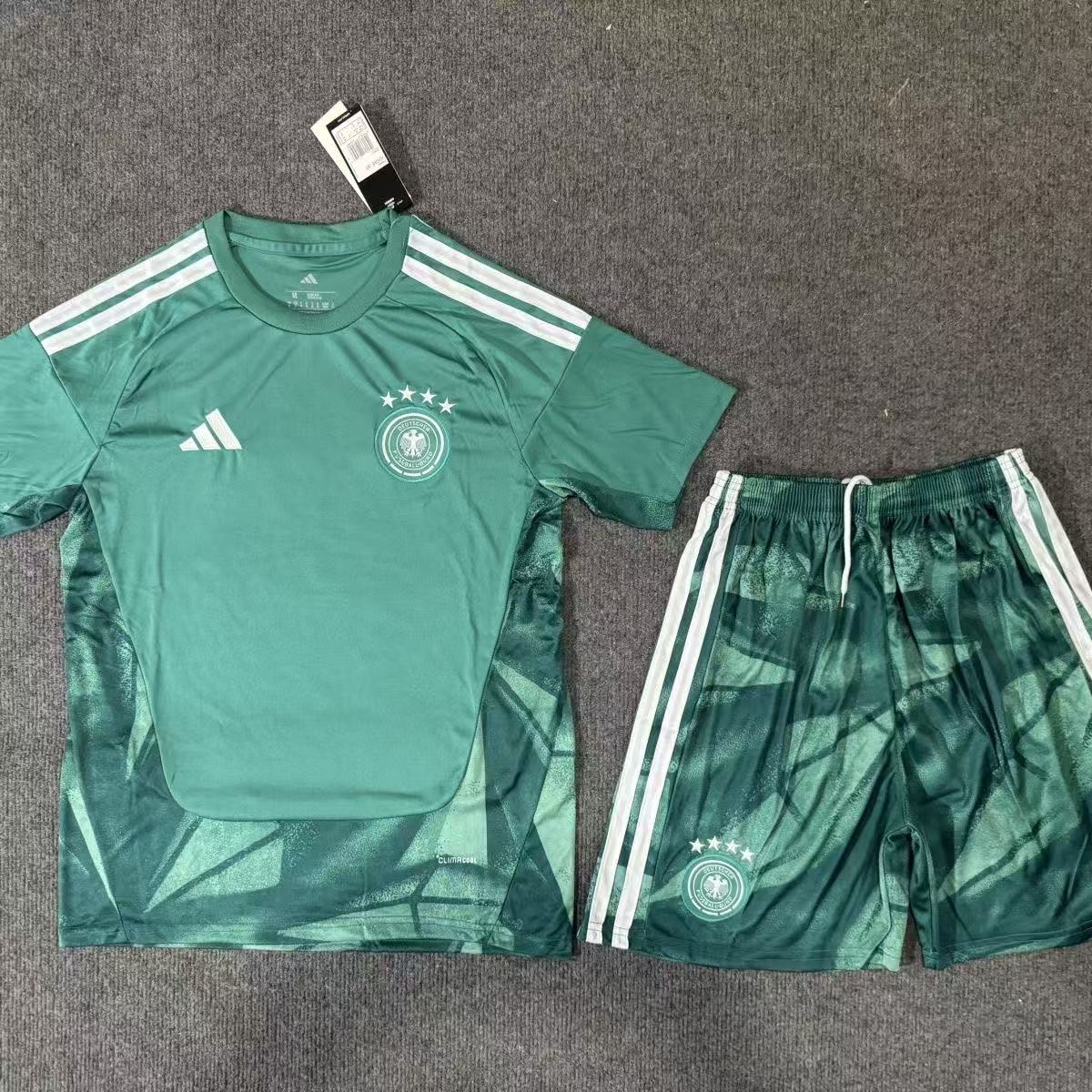 26-27 Germany Goalkeeper Kit