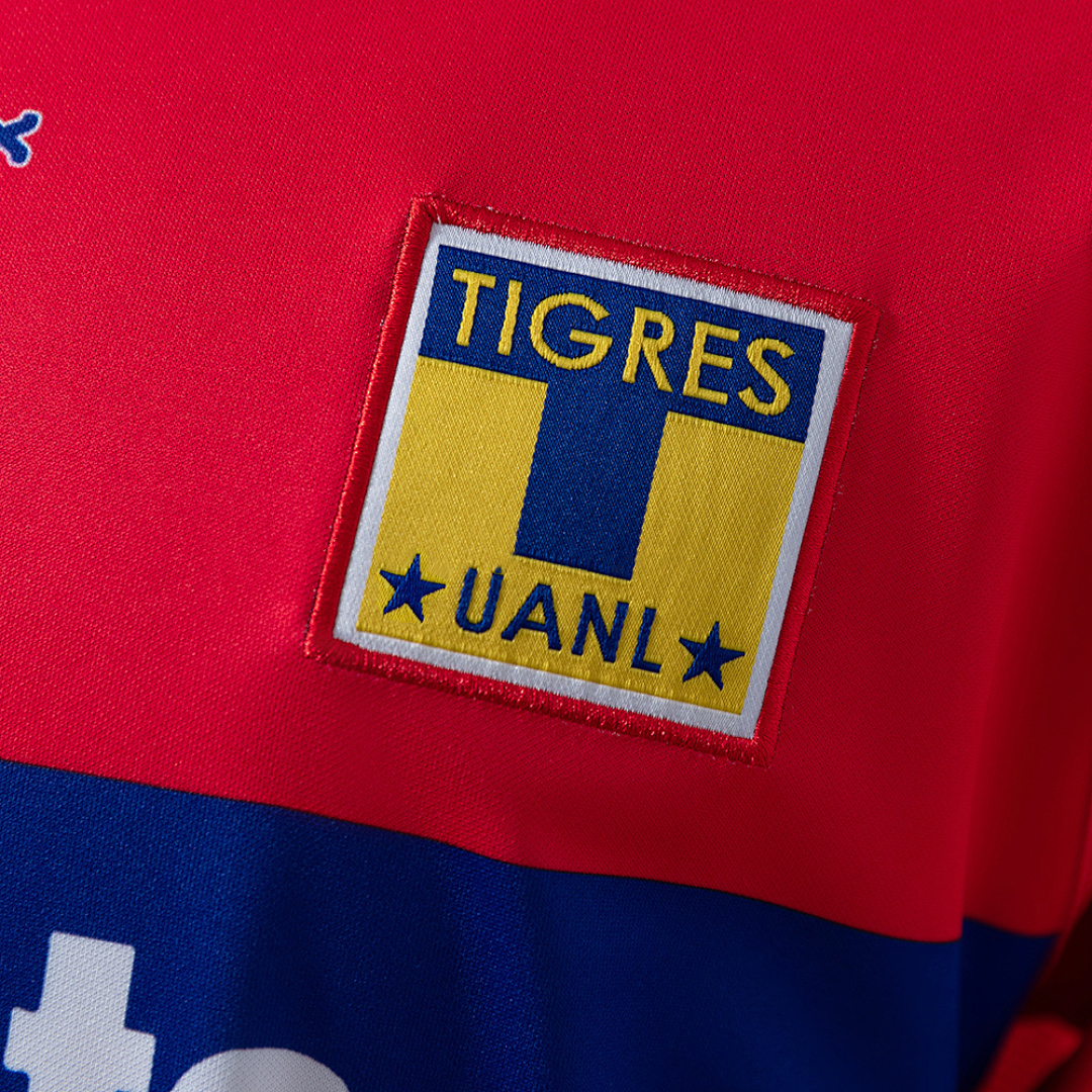 Tigres UANL 01_02 Away Retro Jersey – Replica Football Soccer Shirt – S–XXL