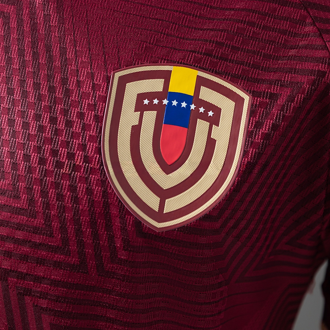 Venezuela 2026 Home Player Version Jersey – Replica Football Soccer Shirt – S–3XL