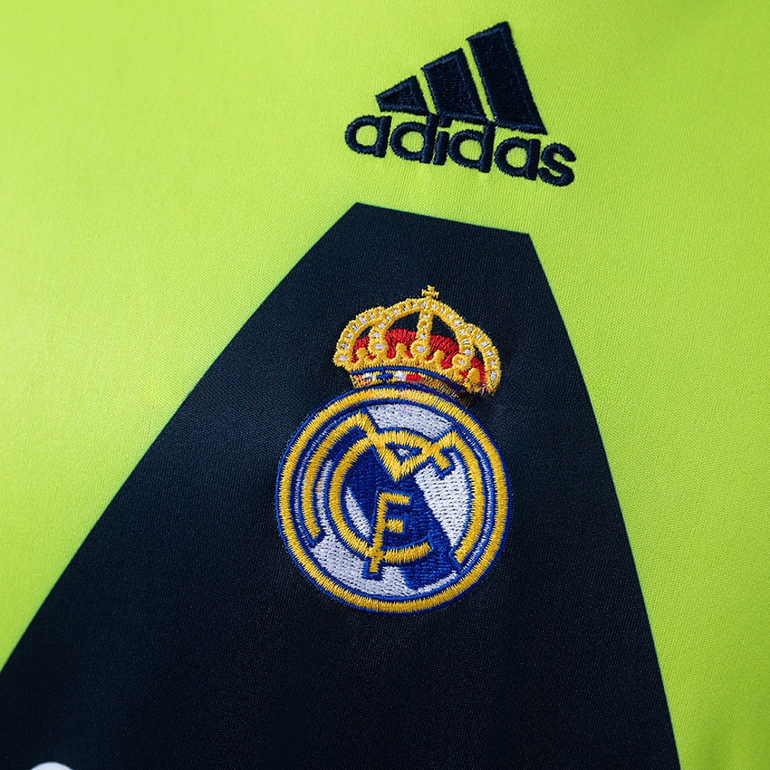 Real Madrid 99_00 Retro GK Long Sleeve Jersey – Replica Football Soccer Shirt – S–XXL