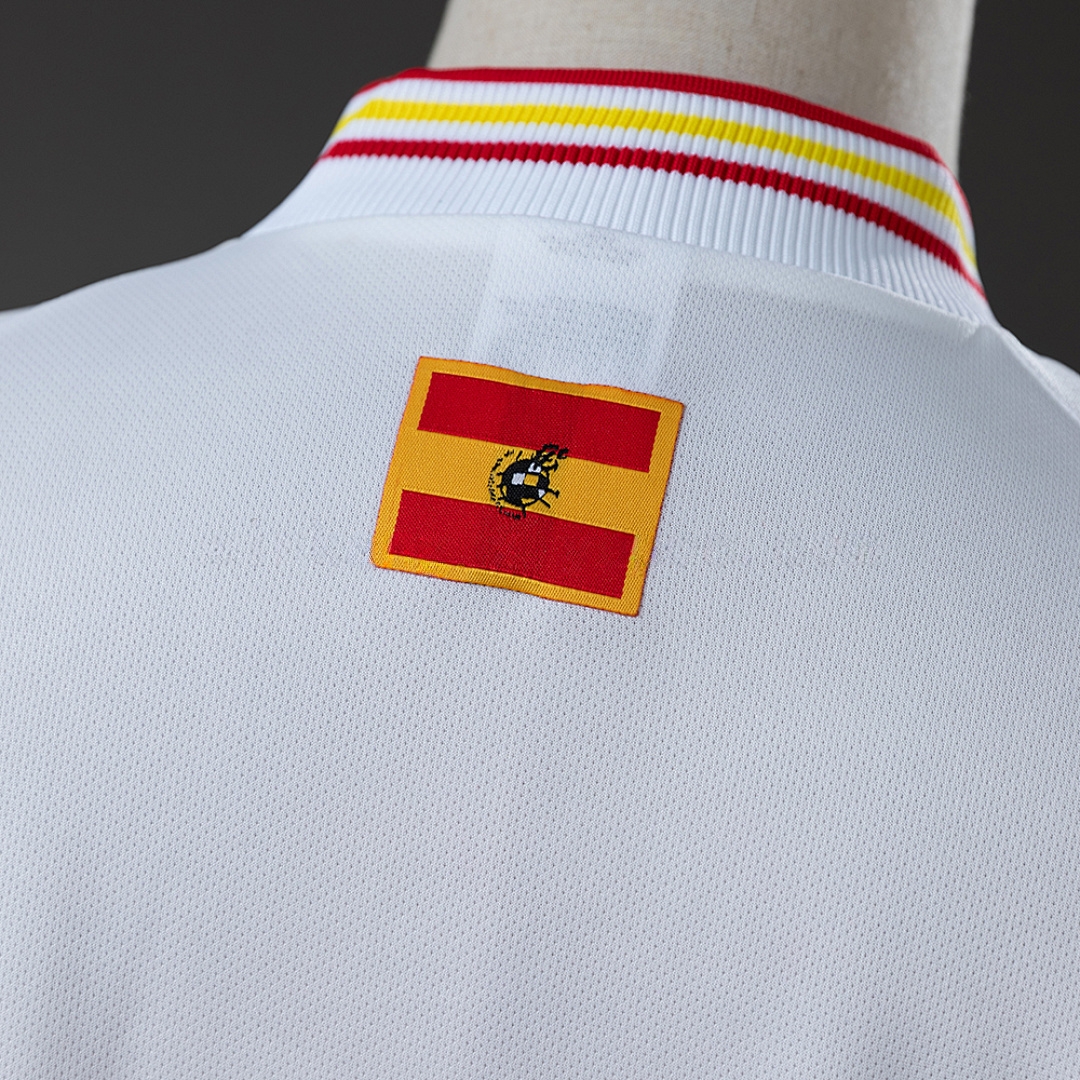 Spain 1996 Away Retro Long Sleeve Jersey – Replica Football Soccer Shirt – S–XXL