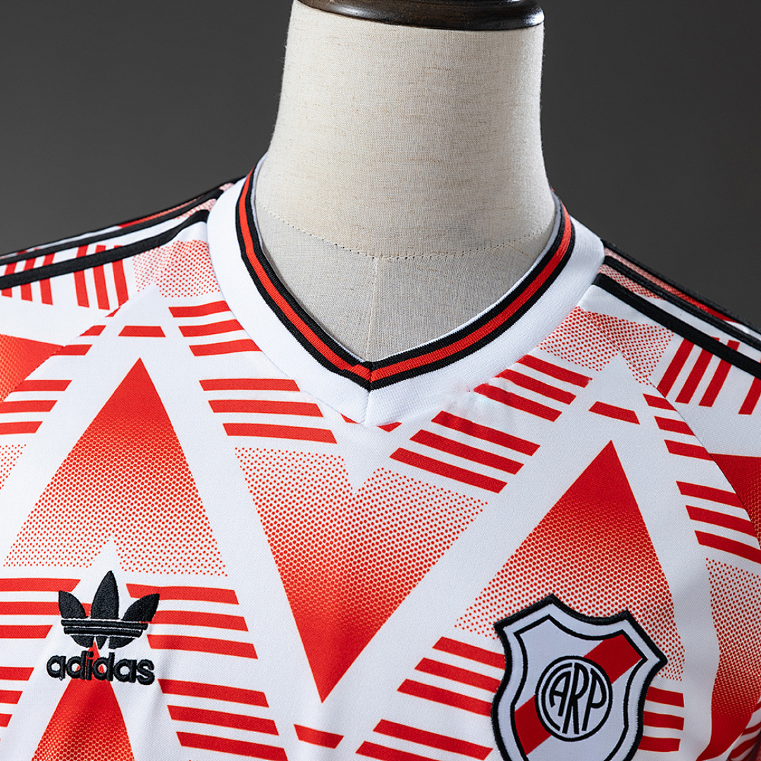 River Plate 92/93 Away Long-Sleeved Retro Jersey – Replica Football Soccer Shirt – S–XXL