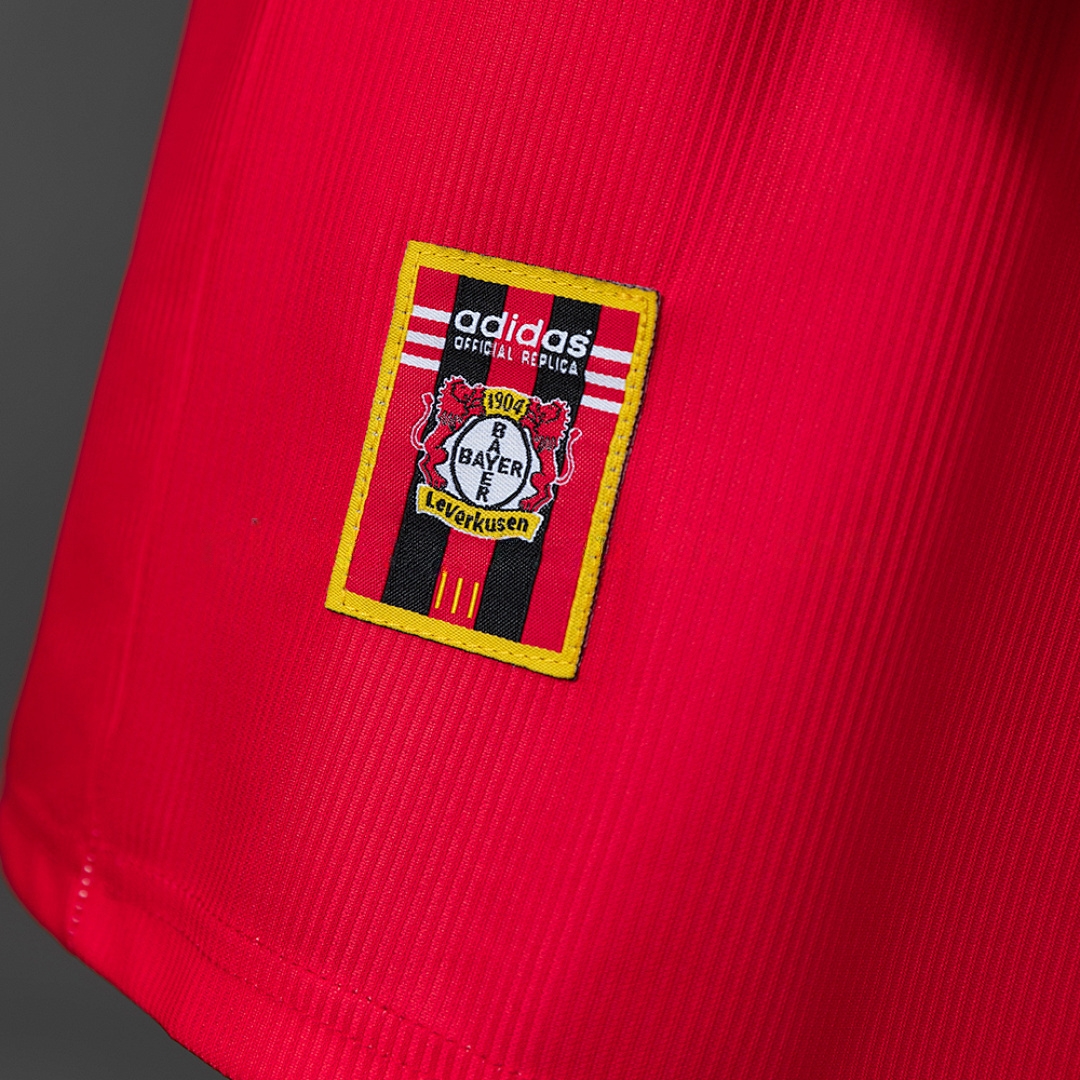 Bayer Leverkusen 98_00 Home Retro Jersey – Replica Football Soccer Shirt – S–XXL