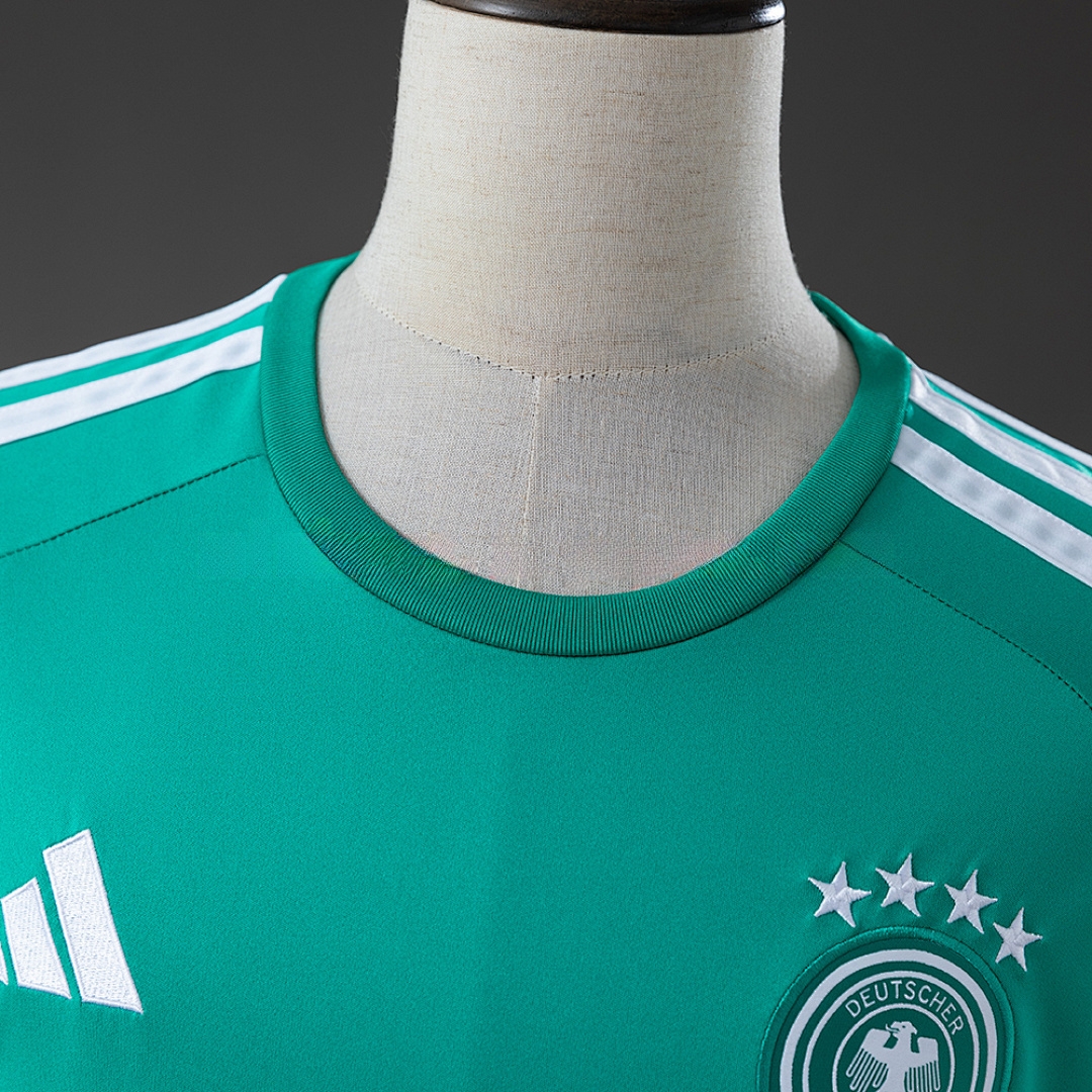 Germany 2026 GK-Green Long-Sleeve Jersey – Replica Football Soccer Shirt – S–XXL
