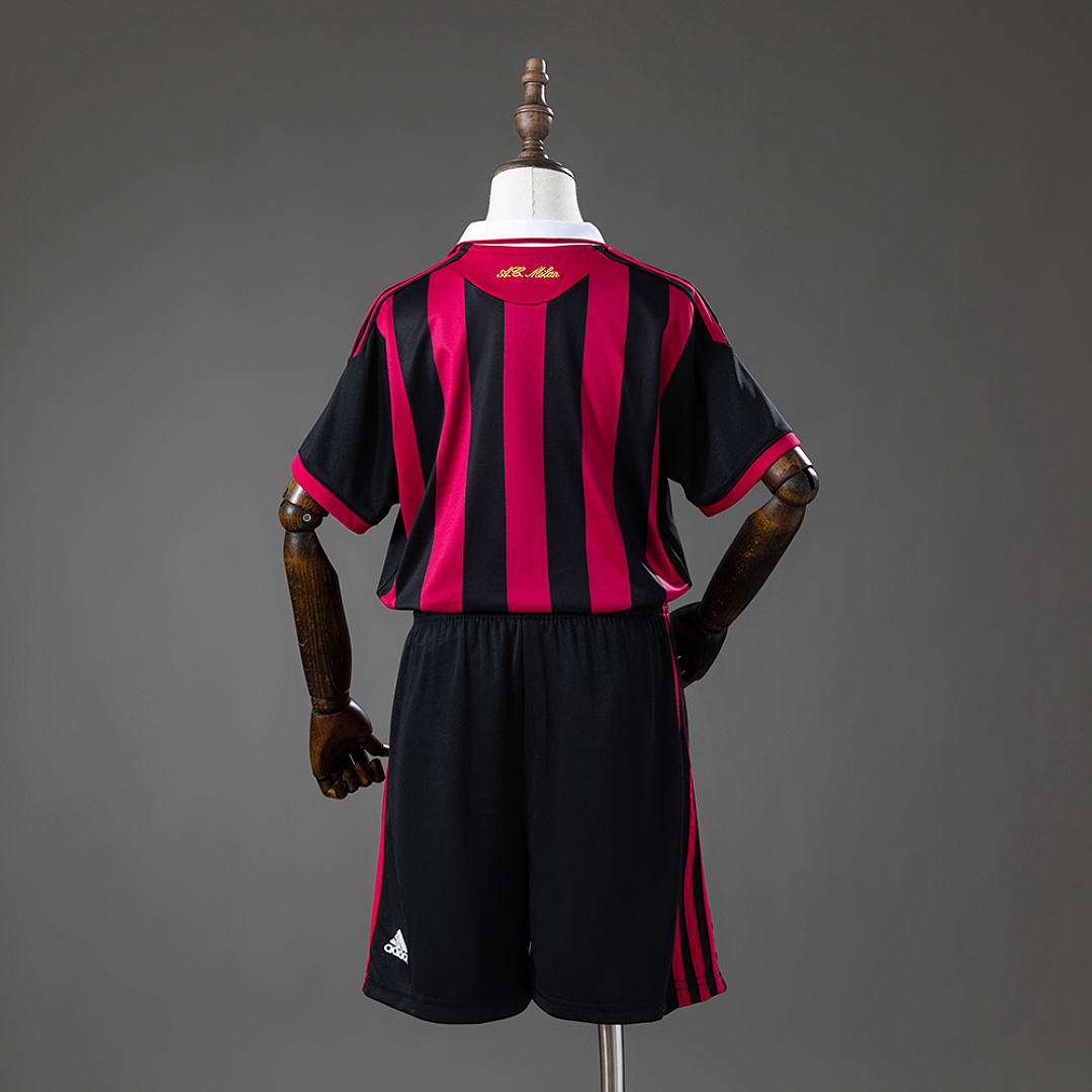 AC Milan 09/10 Home Retro Kids Kit Jersey – Replica Football Soccer Shirt – Size 16–28