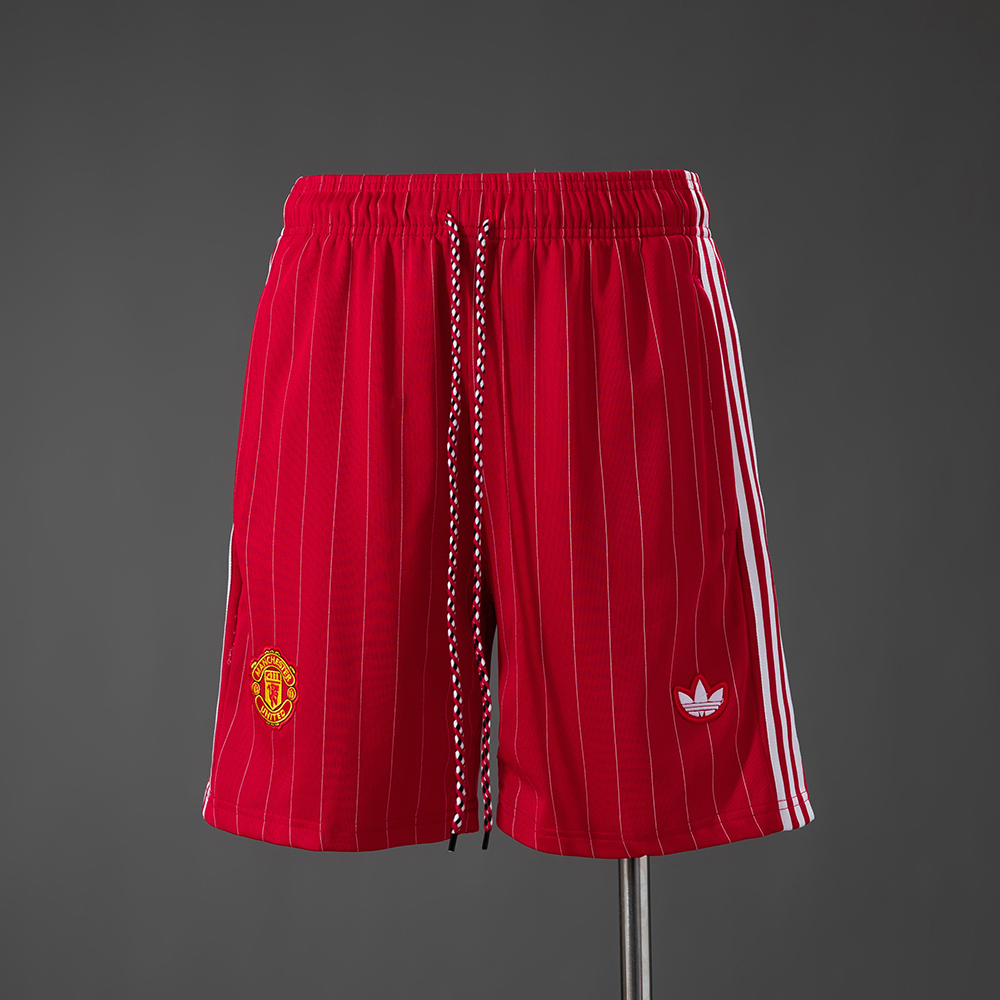 M-U Terrace Icons Shorts Red – Football Lifestyle Shorts – S–XXL