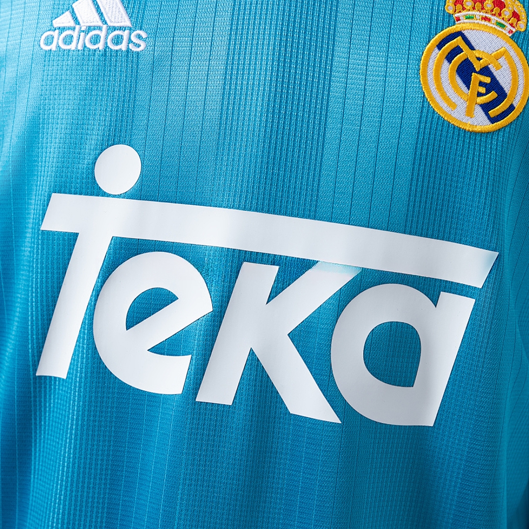 Real Madrid 99_00 Third Away Long-Sleeved Retro Jersey – Replica Football Soccer Shirt – S–XXL