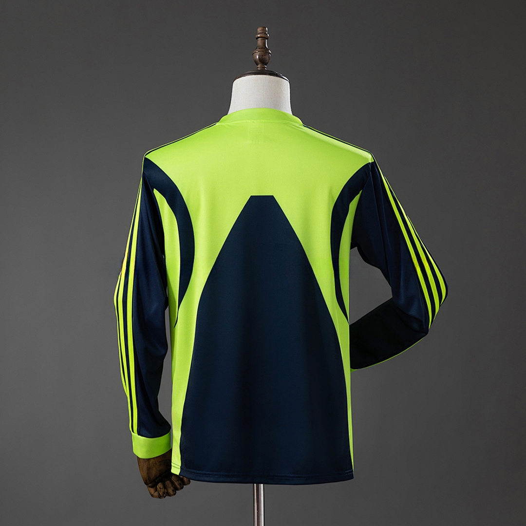 Real Madrid 99_00 Retro GK Long Sleeve Jersey – Replica Football Soccer Shirt – S–XXL
