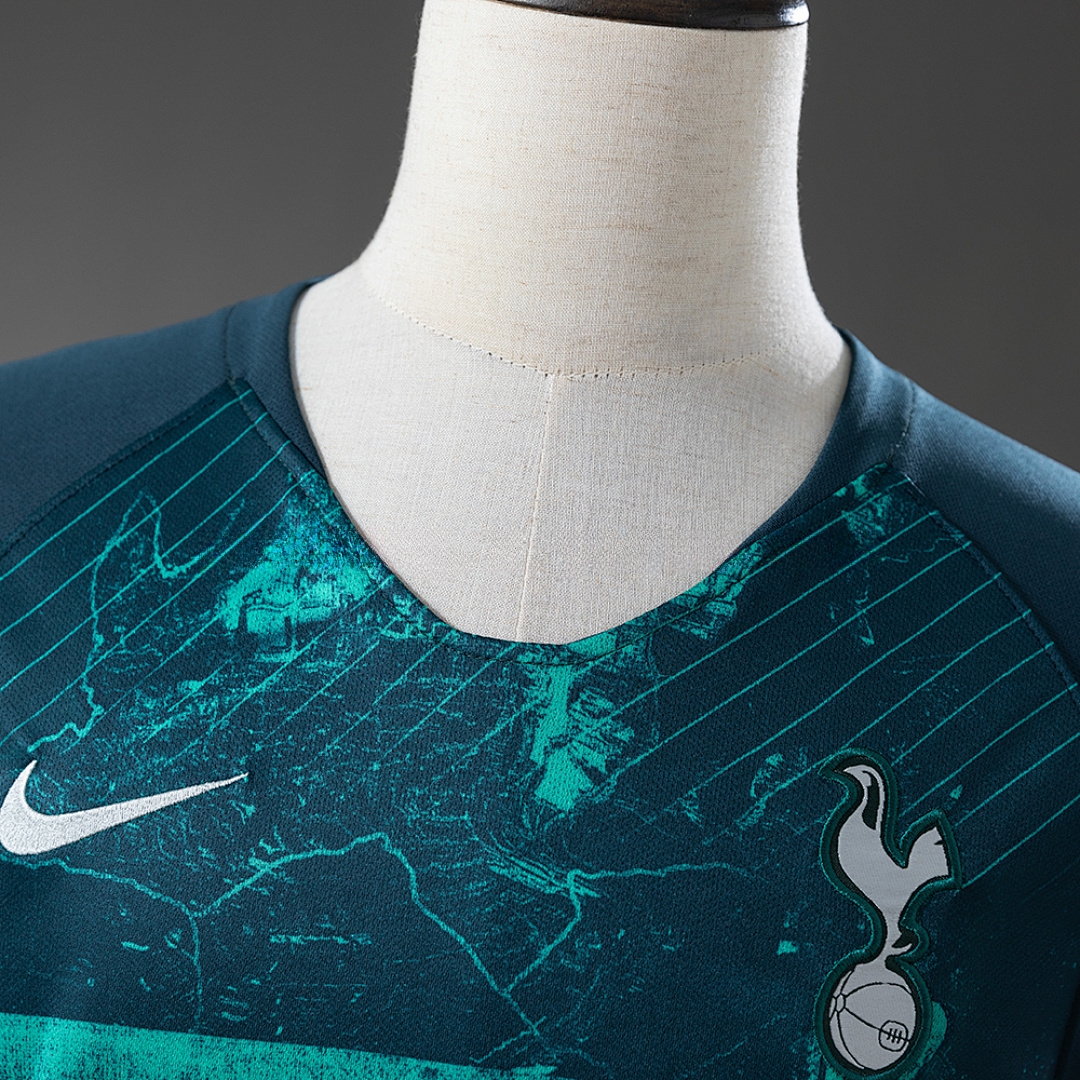 Tottenham Hotspur 18_19 Third Away Retro Jersey – Replica Football Soccer Shirt – S–XXL