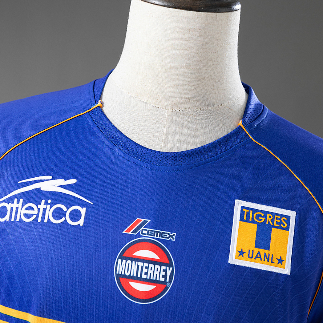 Tigres UANL 05_06 Away Retro Jersey – Replica Football Soccer Shirt – S–XXL