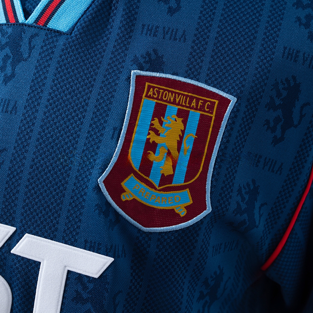 Aston Villa 95_96 Away Retro Jersey – Replica Football Soccer Shirt – S–XXL