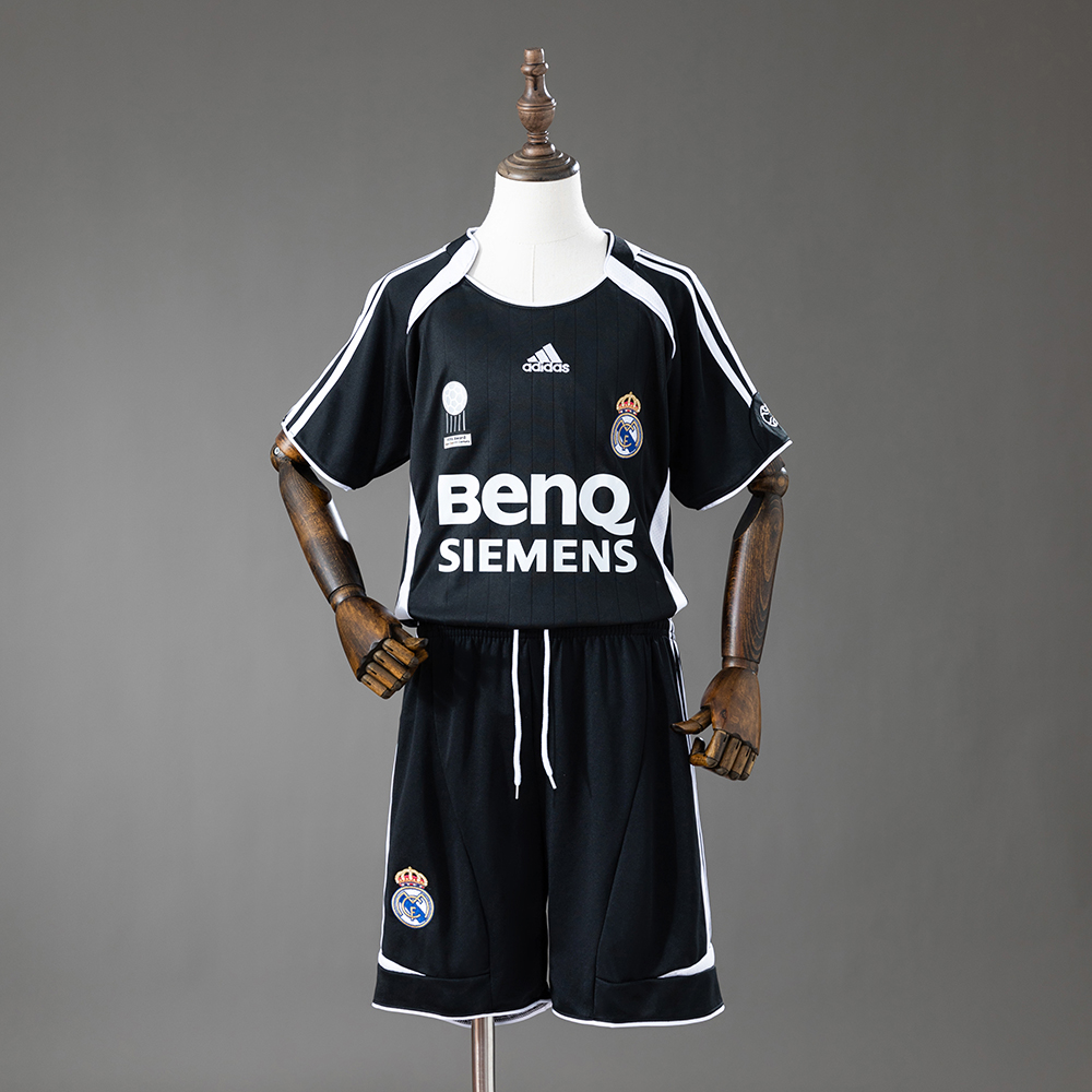 Real Madrid 06_07 Third Away Retro Kids Kit Jersey – Replica Football Soccer Shirt – Size 16–28