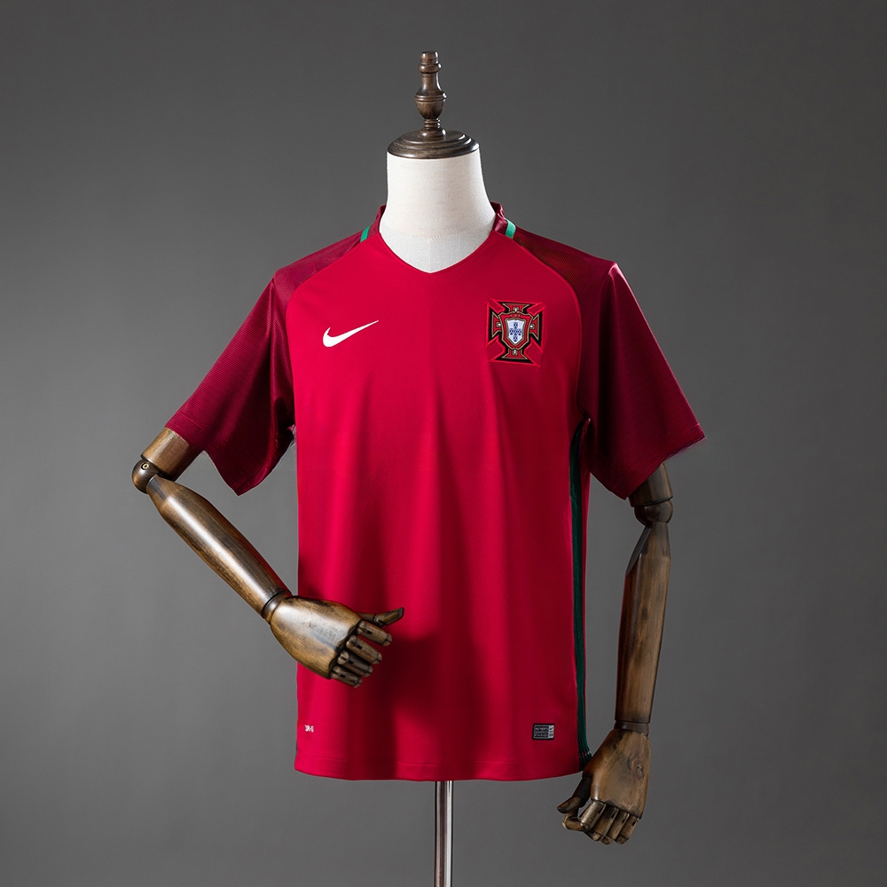 Portugal 2018 Home Retro Jersey – Replica Football Soccer Shirt – S–XXL