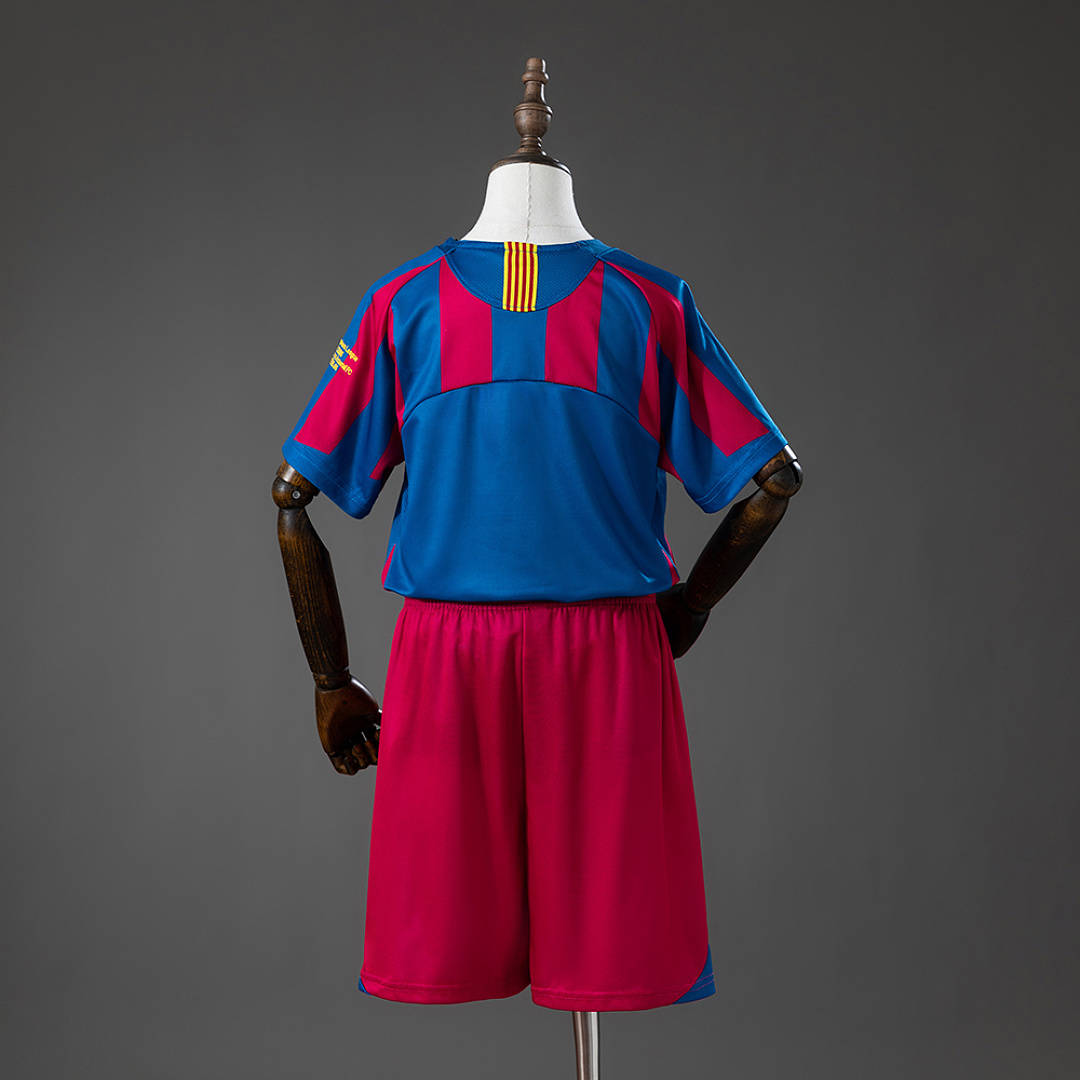 Barcelona 05_06 Home (UEFA Champions League) Retro Kids Kit Jersey – Replica Football Soccer Shirt – Size 16–28