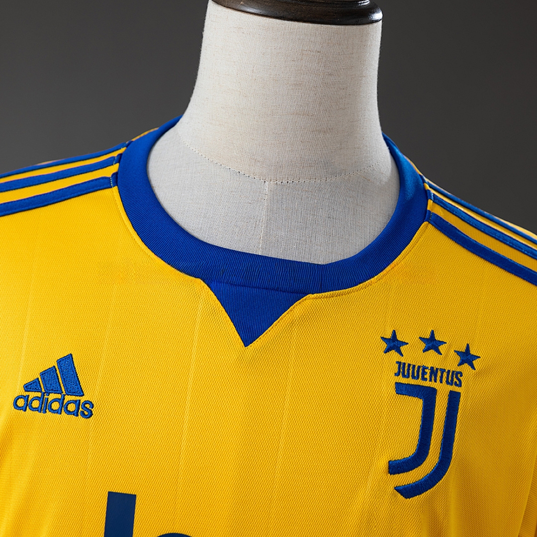Juv 17_18 Away Retro Jersey – Replica Football Soccer Shirt – S–XXL