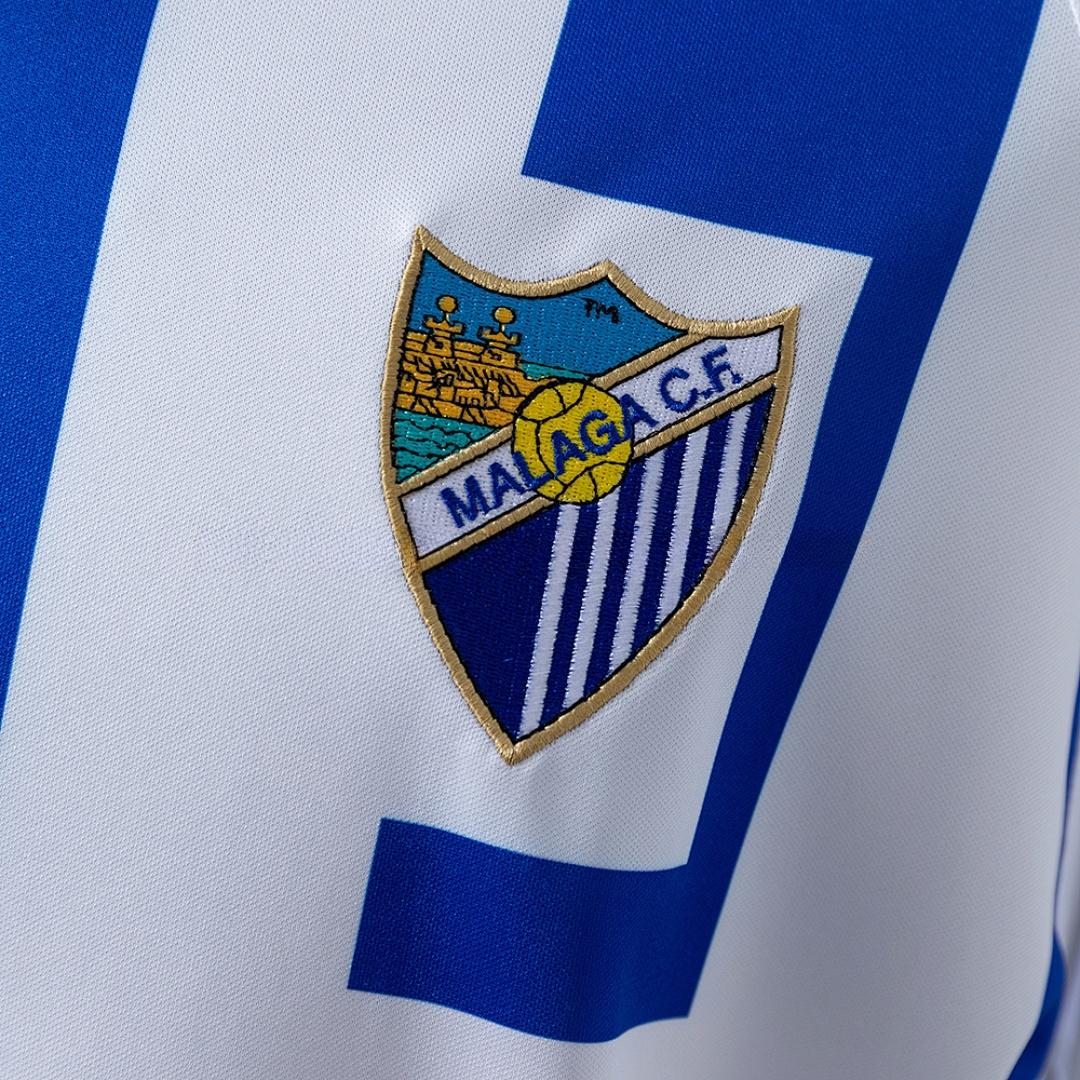 Malaga 01_02 Home Retro Jersey – Replica Football Soccer Shirt – S–XXL