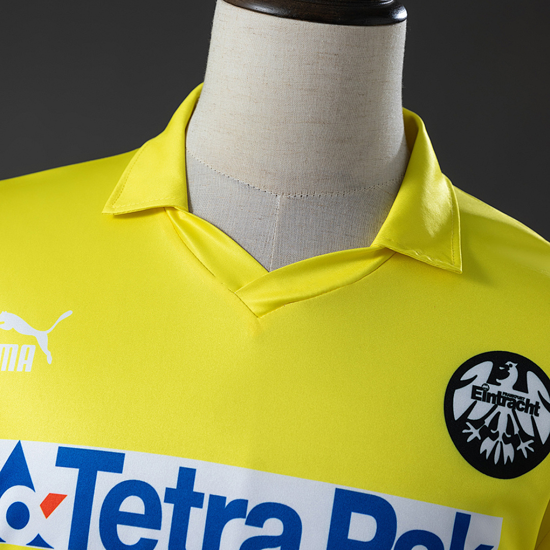 Frankfurt 93_96 Away Long-Sleeve Retro Jersey – Replica Football Soccer Shirt – S–XXL