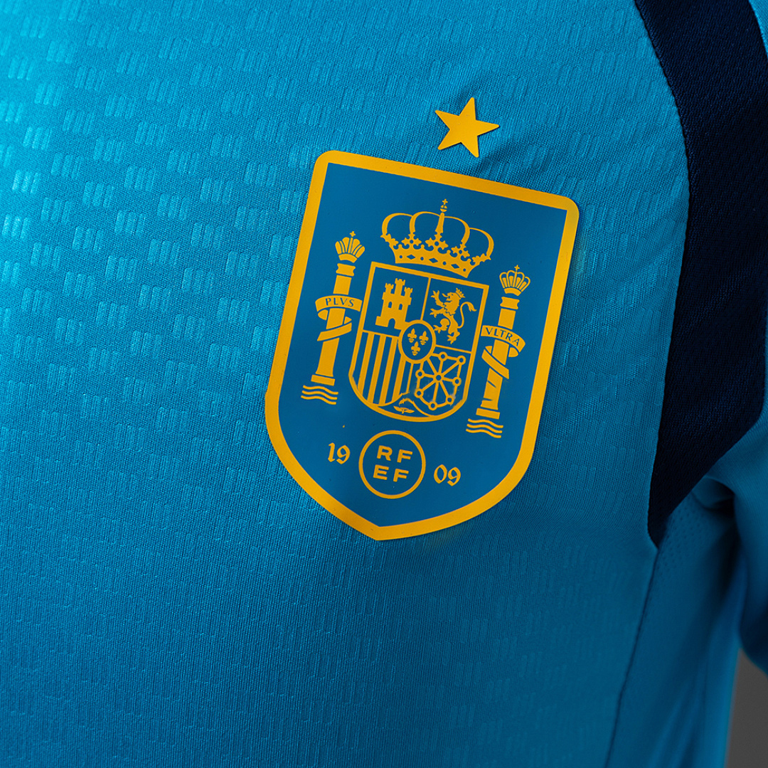 Spain 26/27 Training – Blue Jersey – Replica Football Soccer Shirt – S–XXL