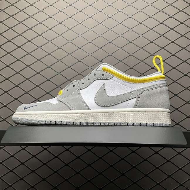 Air Jordan 1 Retro High Switch Light Smoke