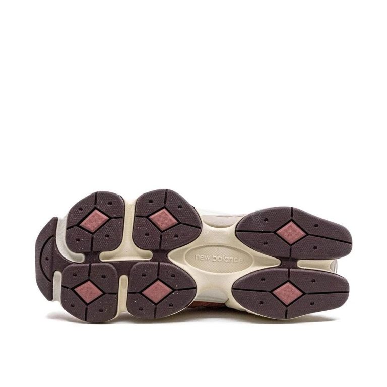 New Balance 9060 Cherry Blossom