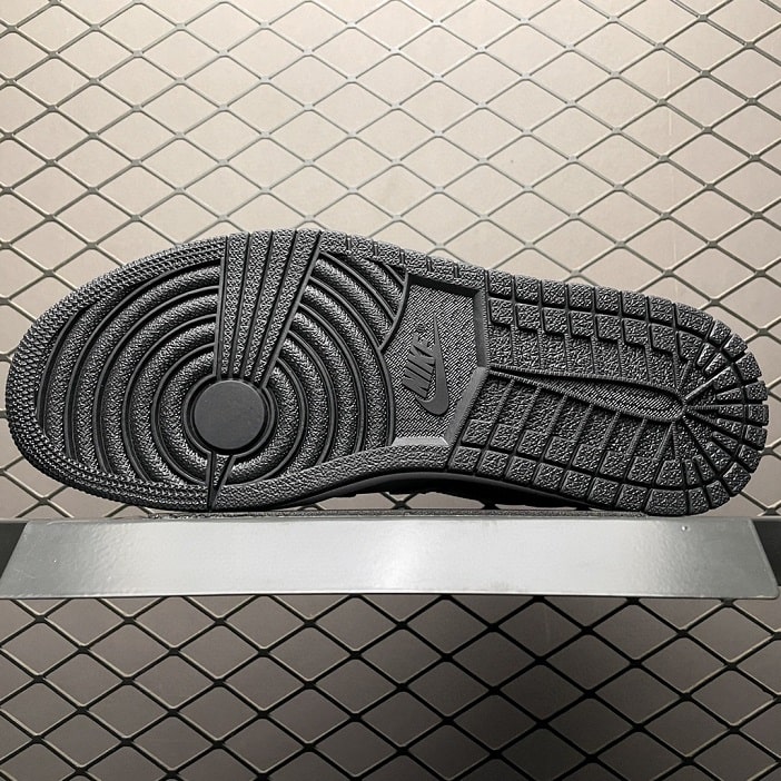 Air Jordan 1 Mid Coconut Milk (W)