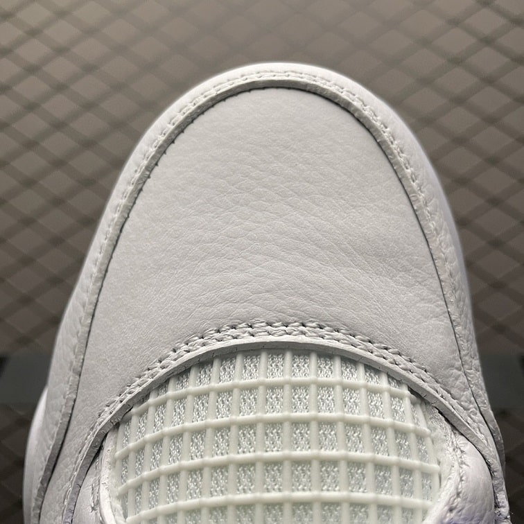 Air Jordan 4 Retro Metallic Purple