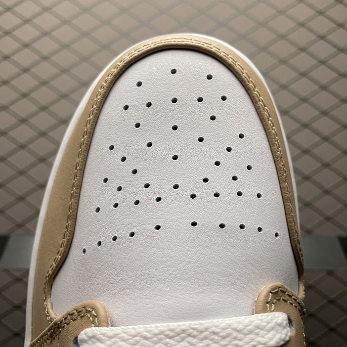 Air Jordan 1 Mid Tan Gum