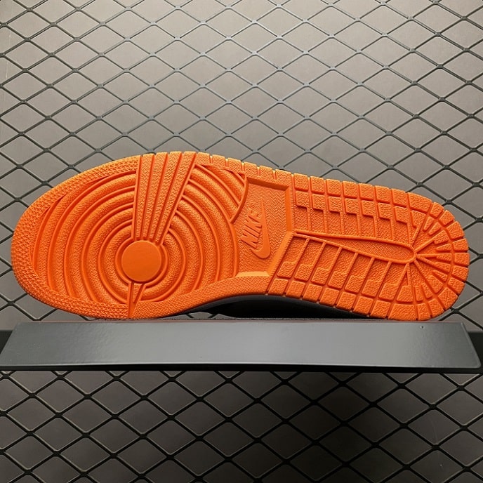 Air Jordan 1 Retro High Electro Orange