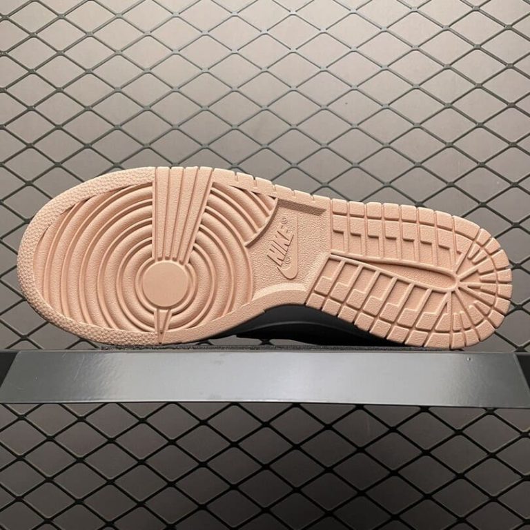 Dunk Low Rose Whisper (Women’s)