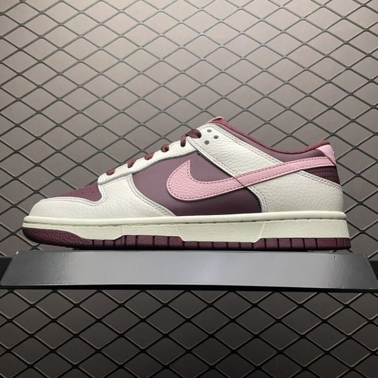 Dunk Low Retro PRM Valentine’s Day (2023)