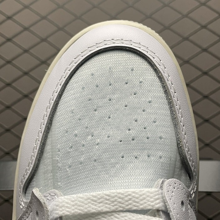 Air Jordan 1 Retro High Off-White White