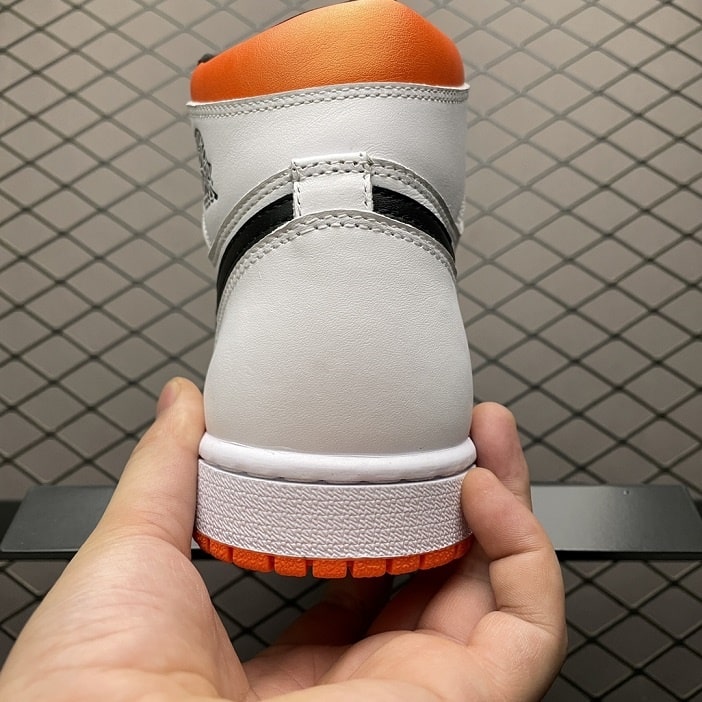 Air Jordan 1 Retro High Electro Orange