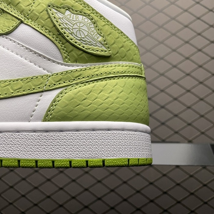 Air Jordan 1 Mid Green Python (W)