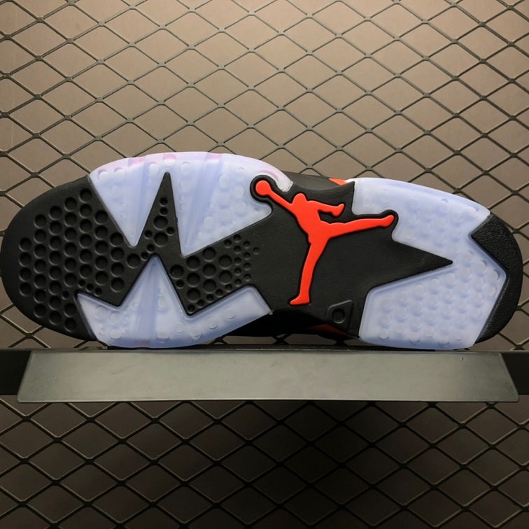 Air Jordan 6 Retro Black Infrared (2019)
