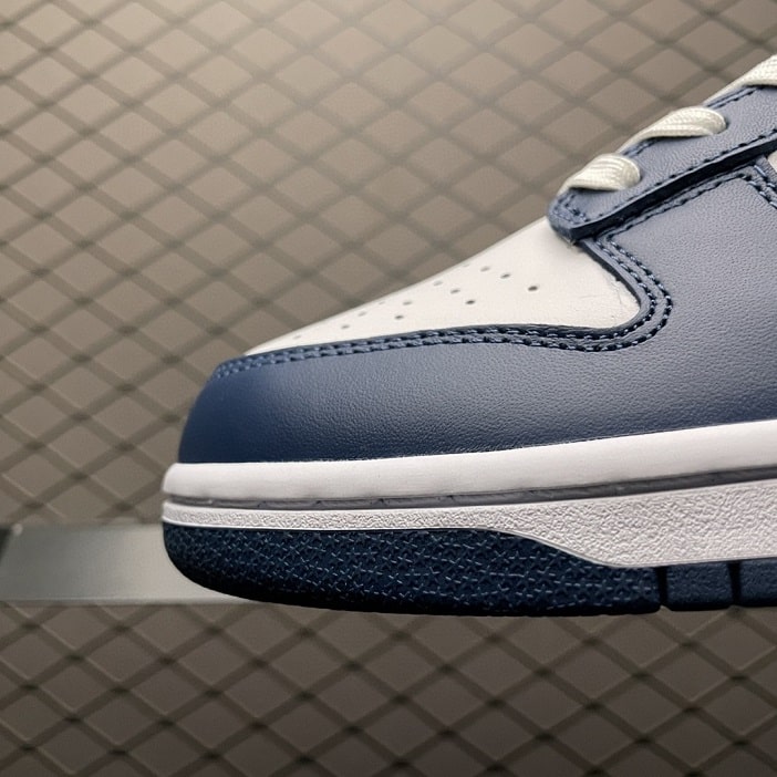 Dunk Low Valerian Blue