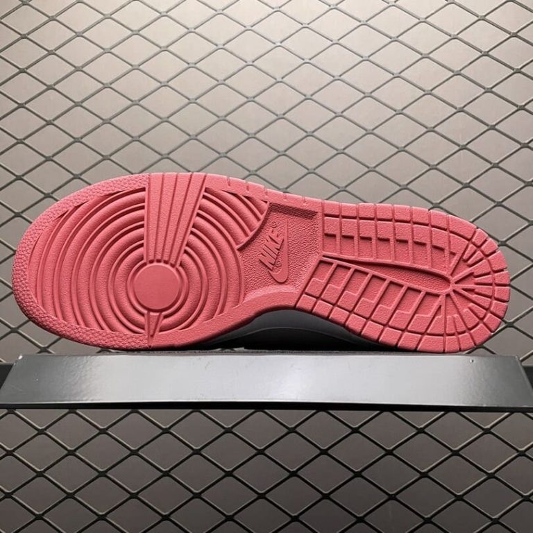 Dunk Low Archeo Pink (Women’s)