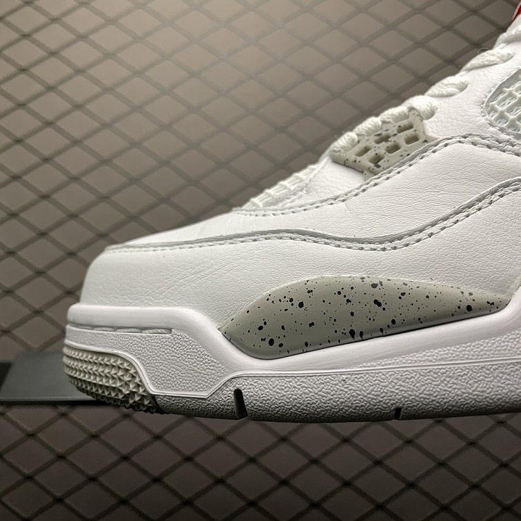 Air Jordan 4 Retro White Oreo