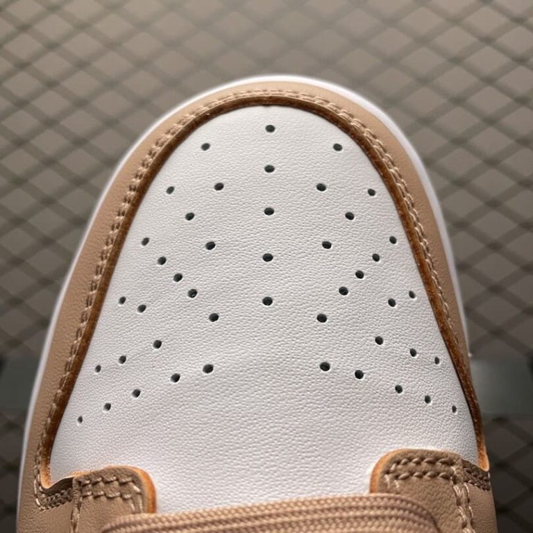 Dunk Low Rose Whisper (Women’s)