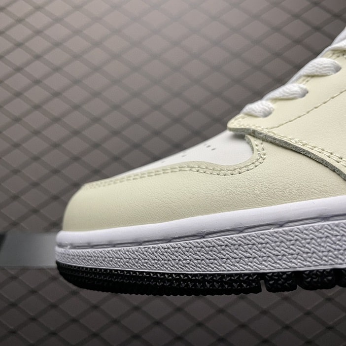 Air Jordan 1 Mid Coconut Milk (W)